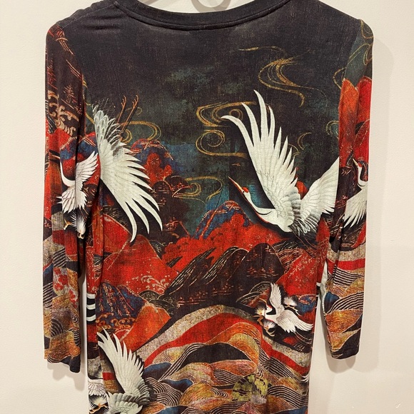 Cotton Colorful Crane Print Tee - Picture 2 of 3